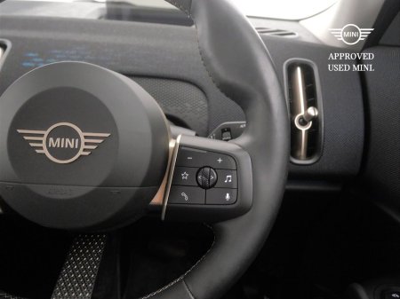 2025 Mini Countryman - photo 18