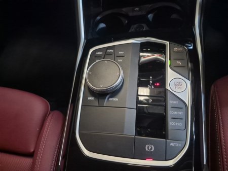 2024 BMW 3-Series - photo 15