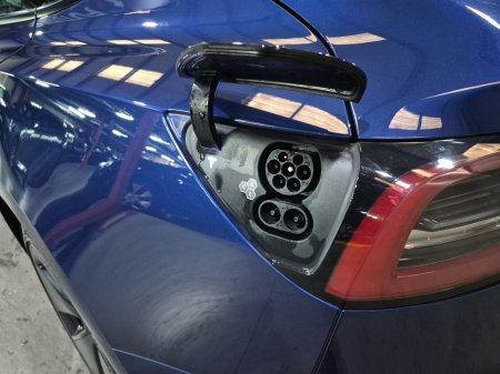 2023 Tesla Model 3 - photo 10
