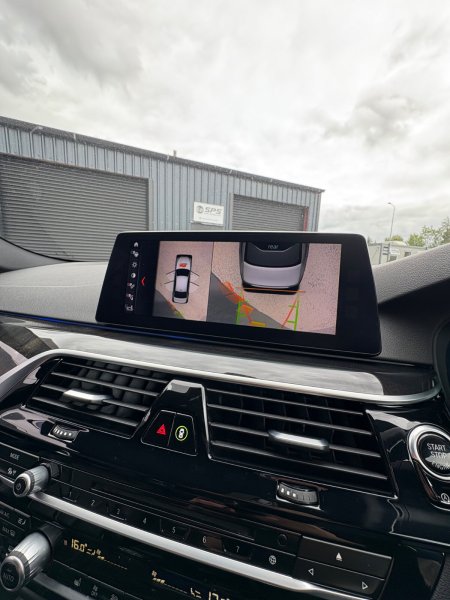2017 BMW 5-Series - photo 14