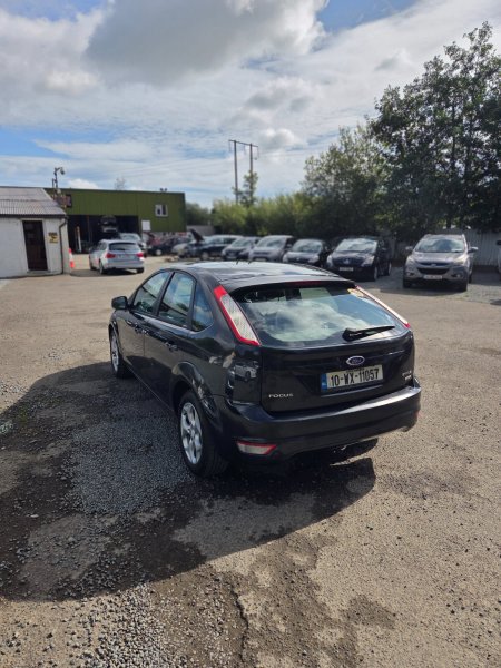 2010 Ford Focus - photo 12