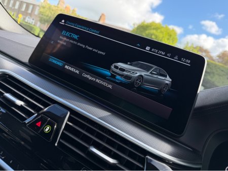 2023 BMW 5-Series - photo 30