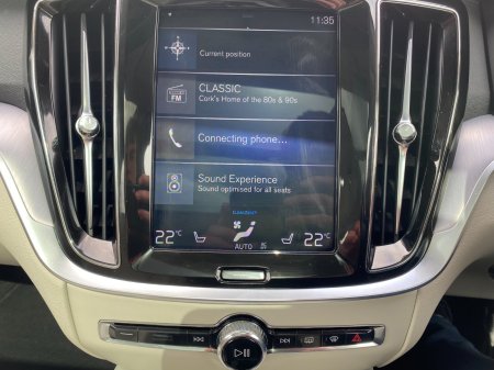 2019 Volvo V60 - photo 16