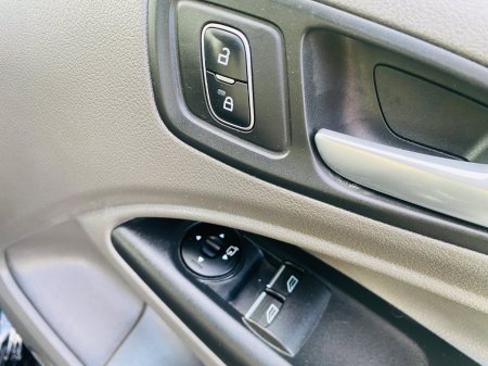 2023 Ford Transit Connect - photo 23