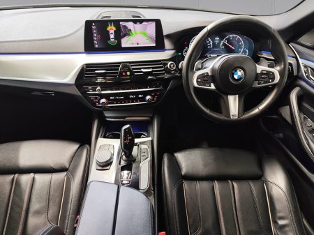 2017 BMW 5-Series - photo 19