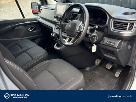 2026 Renault Trafic - photo 10