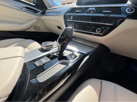 2020 BMW 5-Series - photo 15