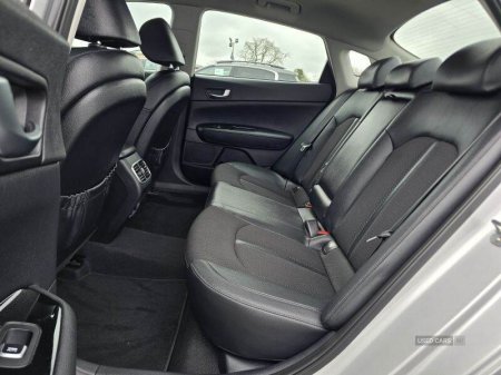 2020 Kia Optima - photo 8