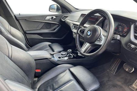 2021 BMW 1-Series - photo 9