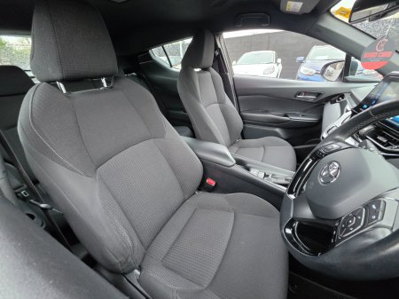 2018 Toyota C-HR - photo 26