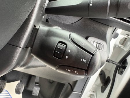 2020 Peugeot Partner - photo 19