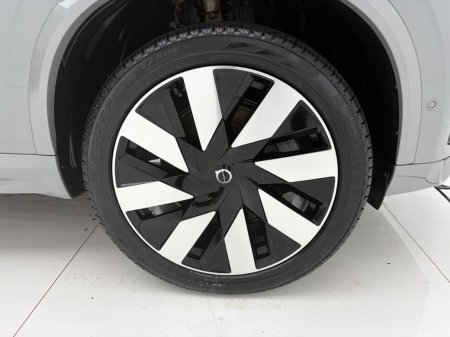 2024 Volvo XC90 - photo 10