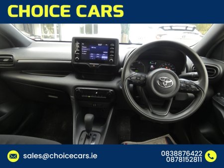 2022 Toyota Yaris - photo 6
