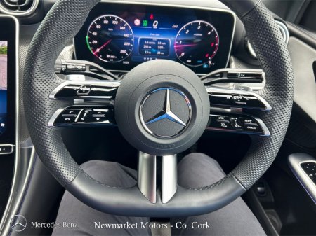 2025 Mercedes-Benz GLC - photo 8