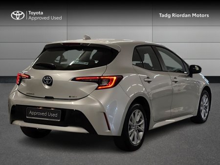 2026 Toyota Corolla - photo 2