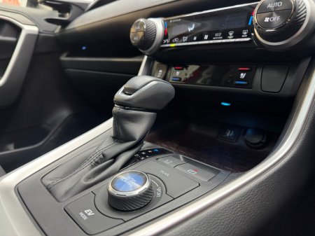 2024 Toyota RAV4 - photo 13