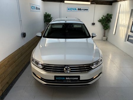 2020 Volkswagen Passat - photo 4