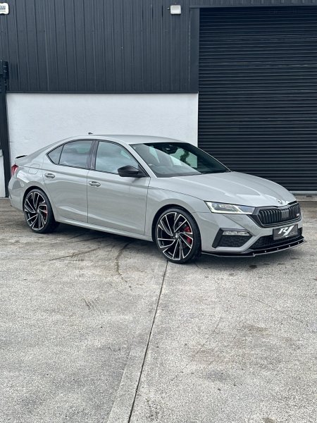 2021 Skoda Octavia - photo 4