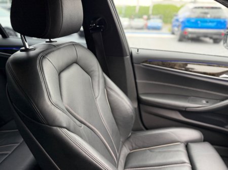 2018 BMW 5-Series - photo 33