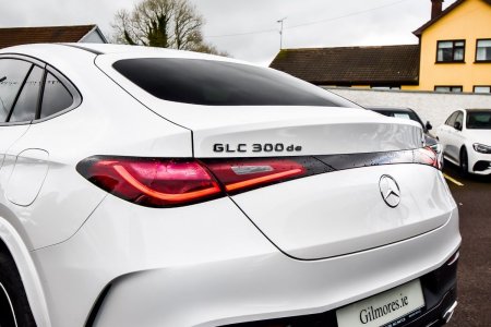 2025 Mercedes-Benz GLC - photo 9
