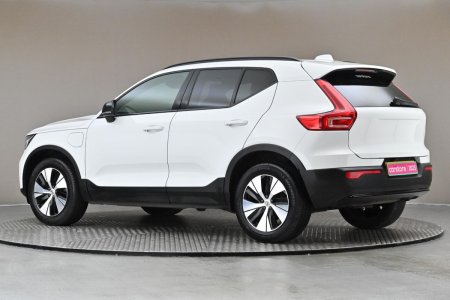2023 Volvo XC40 - photo 6