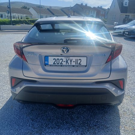 2020 Toyota C-HR - photo 2