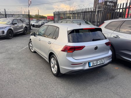 2021 Volkswagen Golf - photo 4