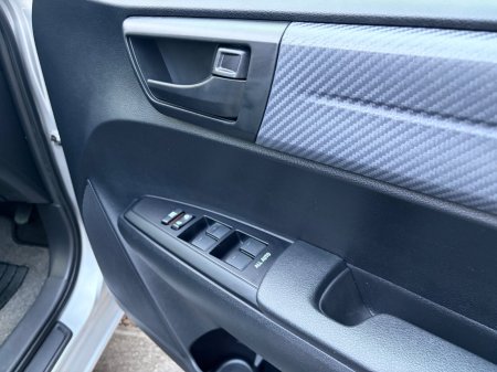 2015 Toyota Corolla - photo 9