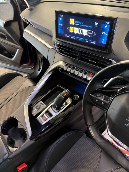 2023 Peugeot 5008 - photo 9