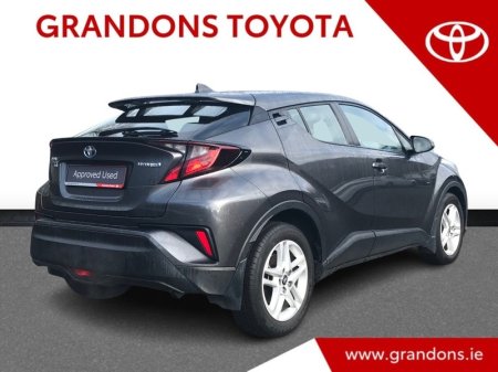 2022 Toyota C-HR - photo 2