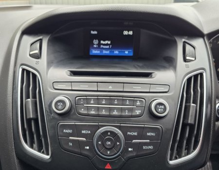 2017 Ford Focus - photo 14