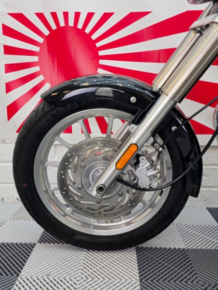 2010 Triumph Bonneville - photo 27