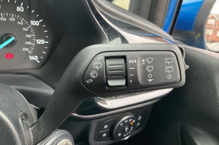 2020 Ford Fiesta - photo 15