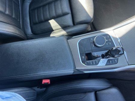 2021 BMW 3-Series - photo 18