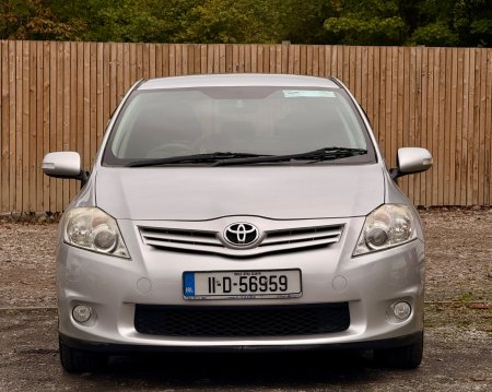 2011 Toyota Auris - photo 6