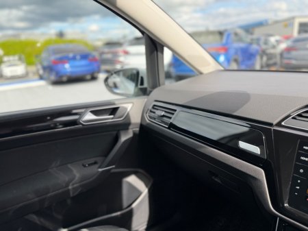 2020 Volkswagen Touran - photo 28