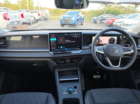 2026 Volkswagen Tayron - photo 8