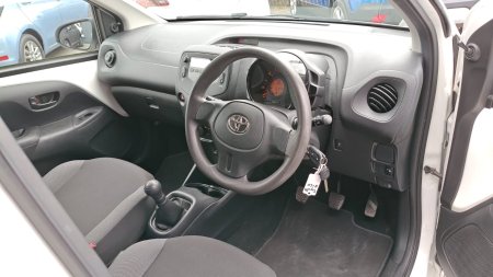2020 Toyota Aygo - photo 13