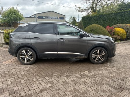 2022 Peugeot 3008 - photo 4