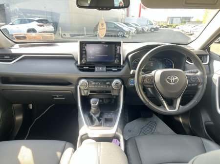 2019 Toyota RAV4 - photo 8