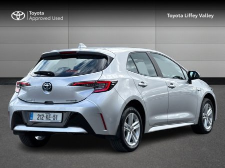2021 Toyota Corolla - photo 2
