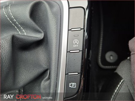 2025 Kia Ceed - photo 17