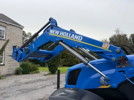 2014 New Holland T6.175 - photo 13