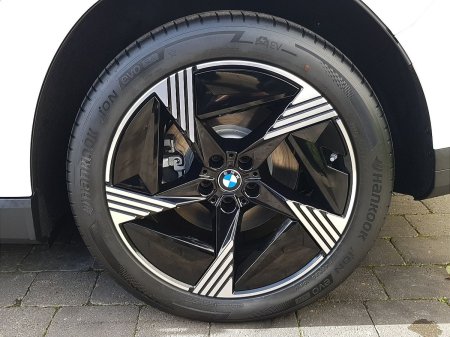 2026 BMW iX3 - photo 12
