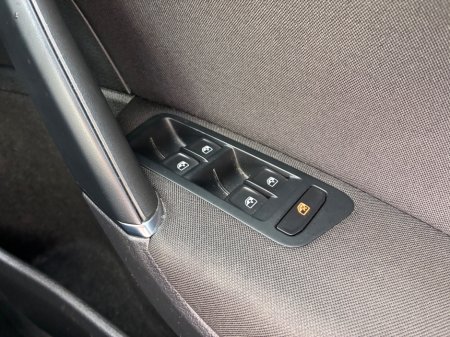 2019 Volkswagen Golf - photo 18