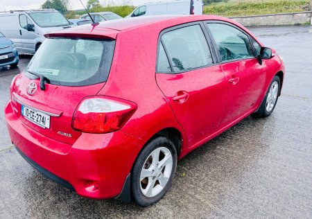 2010 Toyota Auris - photo 3