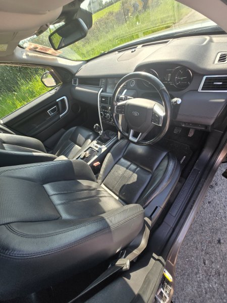 2015 Land Rover Discovery - photo 7