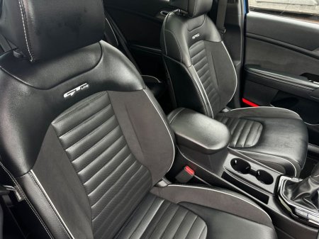 2025 Kia Sportage - photo 16