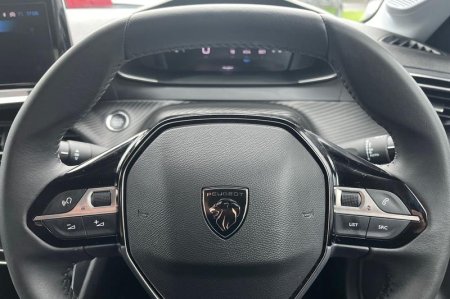 2024 Peugeot 208 - photo 12