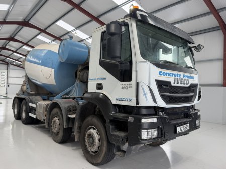 2018 IVECO TRAKKER 410